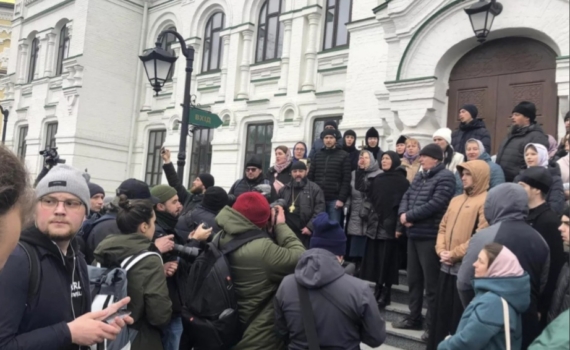 Предательство элит и пустая казна: 3 фактора, которые делают новый майдан в Киеве вопросом времени Предательство элит и пустая казна: 3 фактора, которые делают новый майдан в Киеве вопросом времени